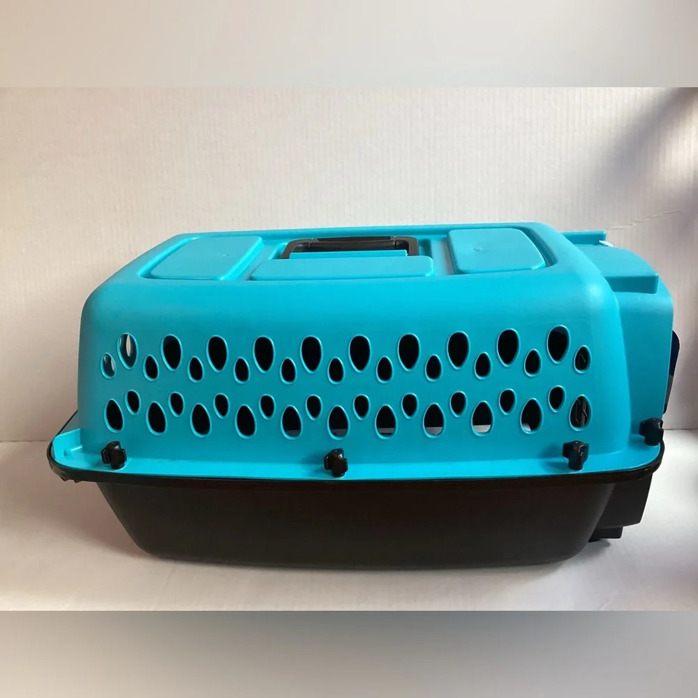 Petmate Comfy Safe & Secure Welcome Home Pet Porter Kennel Up to 10 lbs 4.5kg